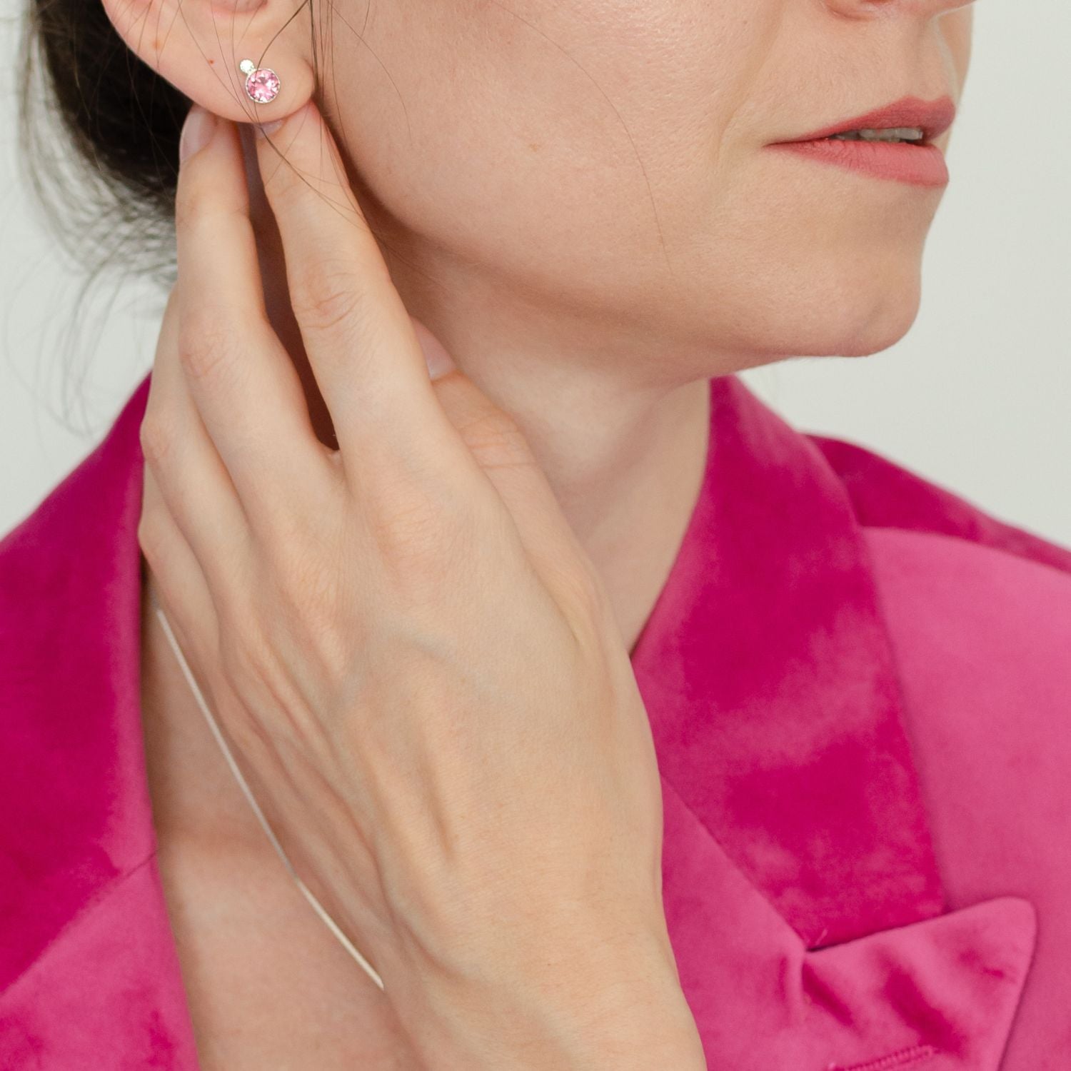 Klassiskt turmalinrosa solitär-smyckeset med österrikiska kristaller – Oktober månadssten (October Birthsrtone)