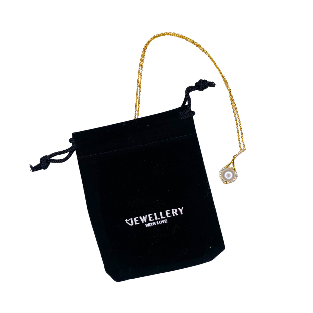 Single Pearl Teardrop Necklace in Gold Finish