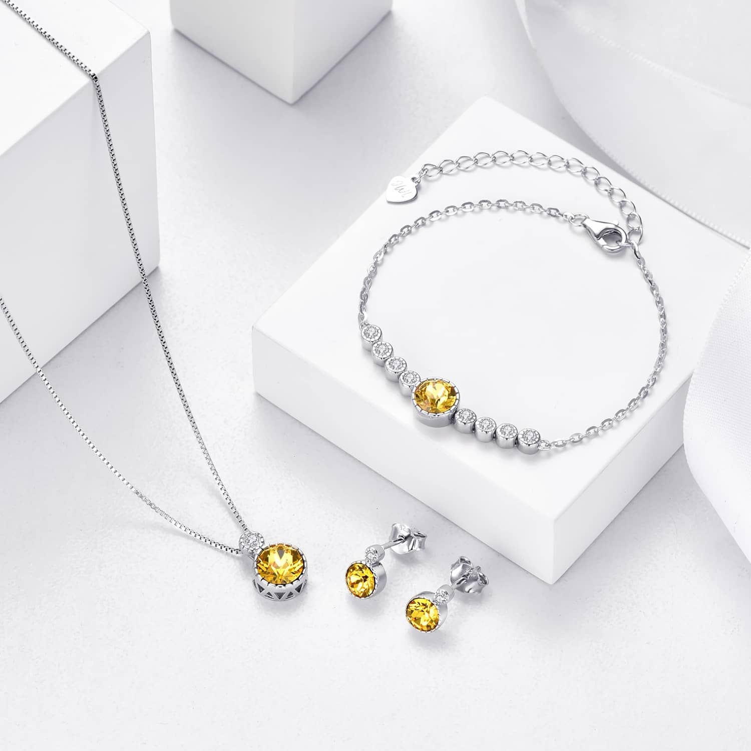 Klassiskt citringult solitär-smyckeset med österrikiska kristaller – November månadssten (November Birthstone)